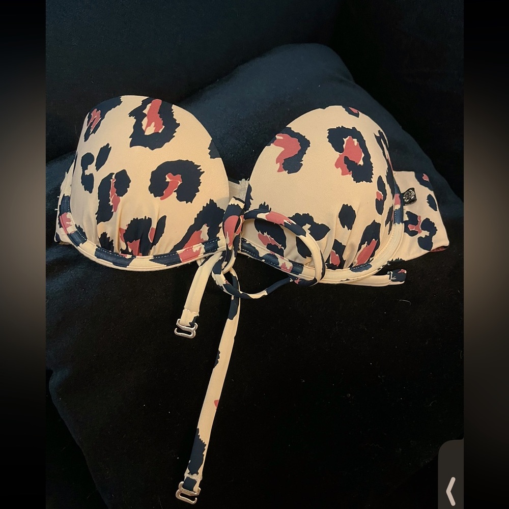 La Vie en Rose Aqua Leopard Print Bikini Top
